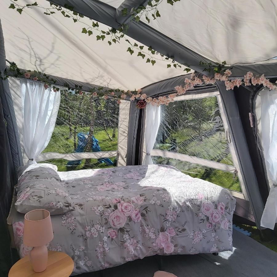 Hotel Caravane Les Fontenelles Saligny-sur-Roudon Zewnętrze zdjęcie