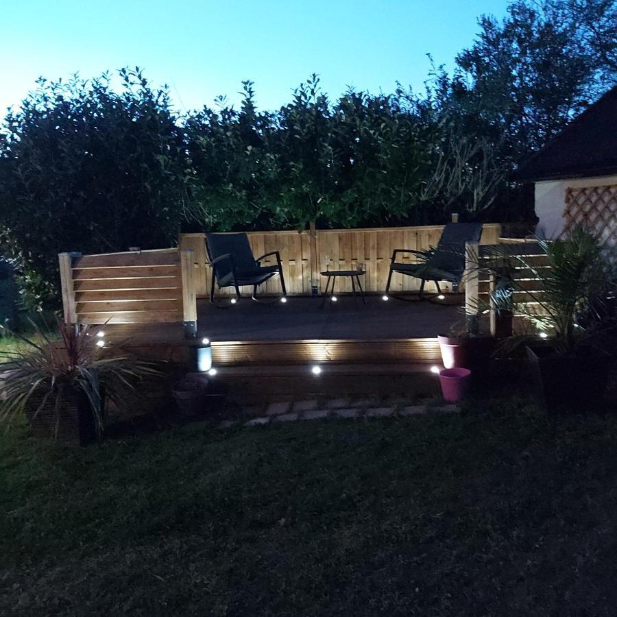 Hotel Caravane Les Fontenelles Saligny-sur-Roudon Zewnętrze zdjęcie